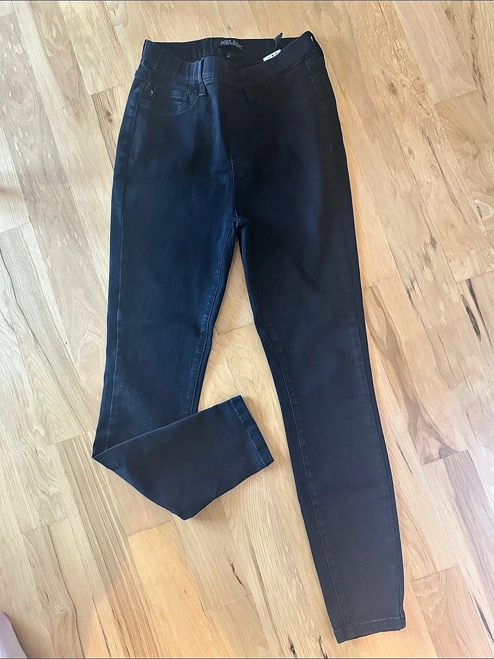 Judy Blue Pull On Skinny Jeans in Black Waist 27